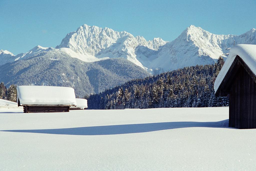 Haus Rustikana Apartment Mittenwald Exterior photo
