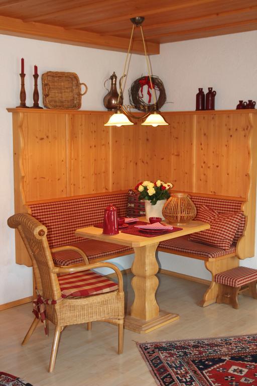 Haus Rustikana Apartment Mittenwald Room photo